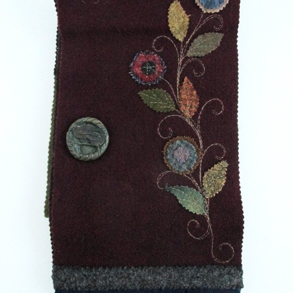 Women's Handcrafted Embroidered Wool Scarf - Picture 5 of 5